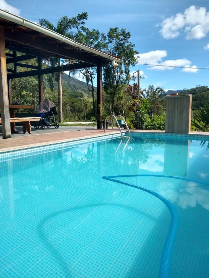 Hospedagem Faz. Soberana Villa Macae Ngoại thất bức ảnh