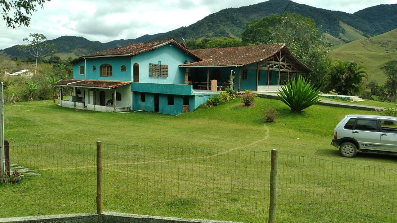 Hospedagem Faz. Soberana Villa Macae Ngoại thất bức ảnh
